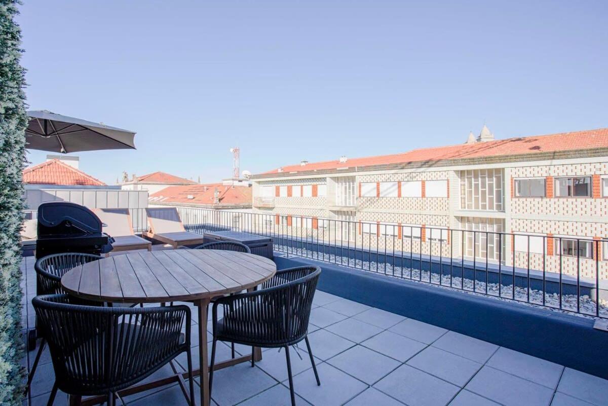 Liiiving In Porto-Modern & Glam Rooftop Apartment Exterior foto